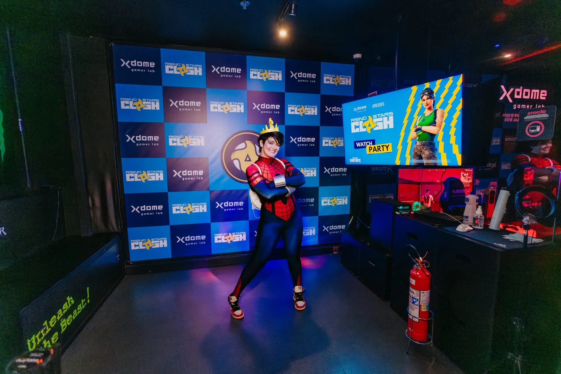 Cosplayer on the Rising Stars Cosplay Clash stage